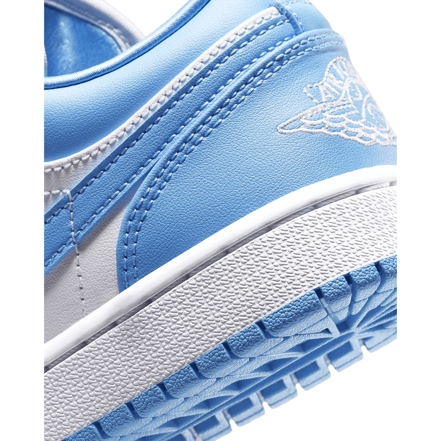 Jordan 1 Low UNC W