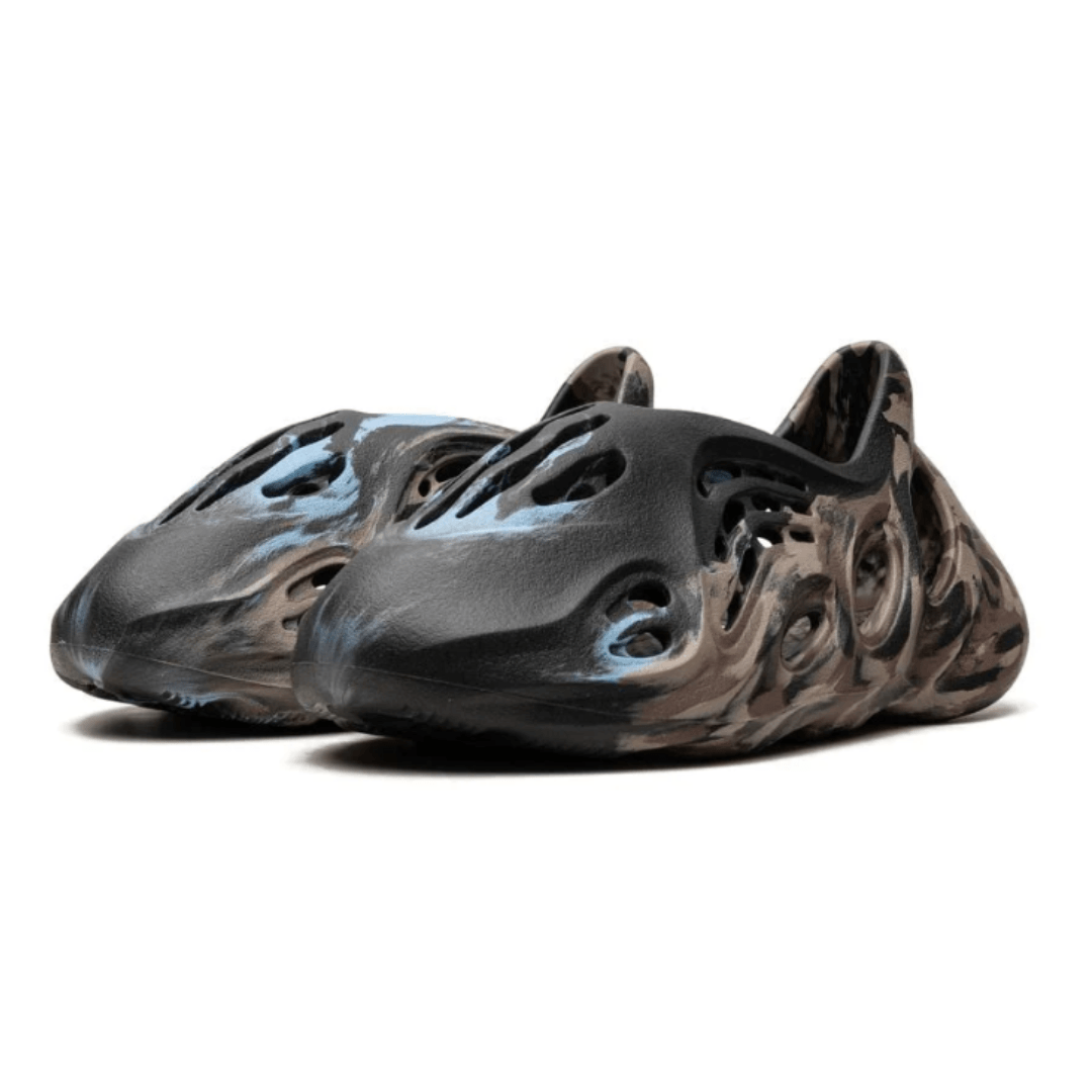 Yeezy Foam Runner MX Cinder - SNEAKERS OF WISDOM